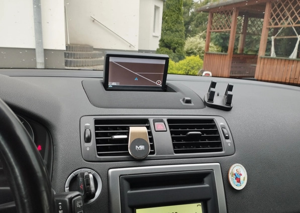 Volvo V50 cena 25000 przebieg: 308000, rok produkcji 2009 z Stargard małe 46